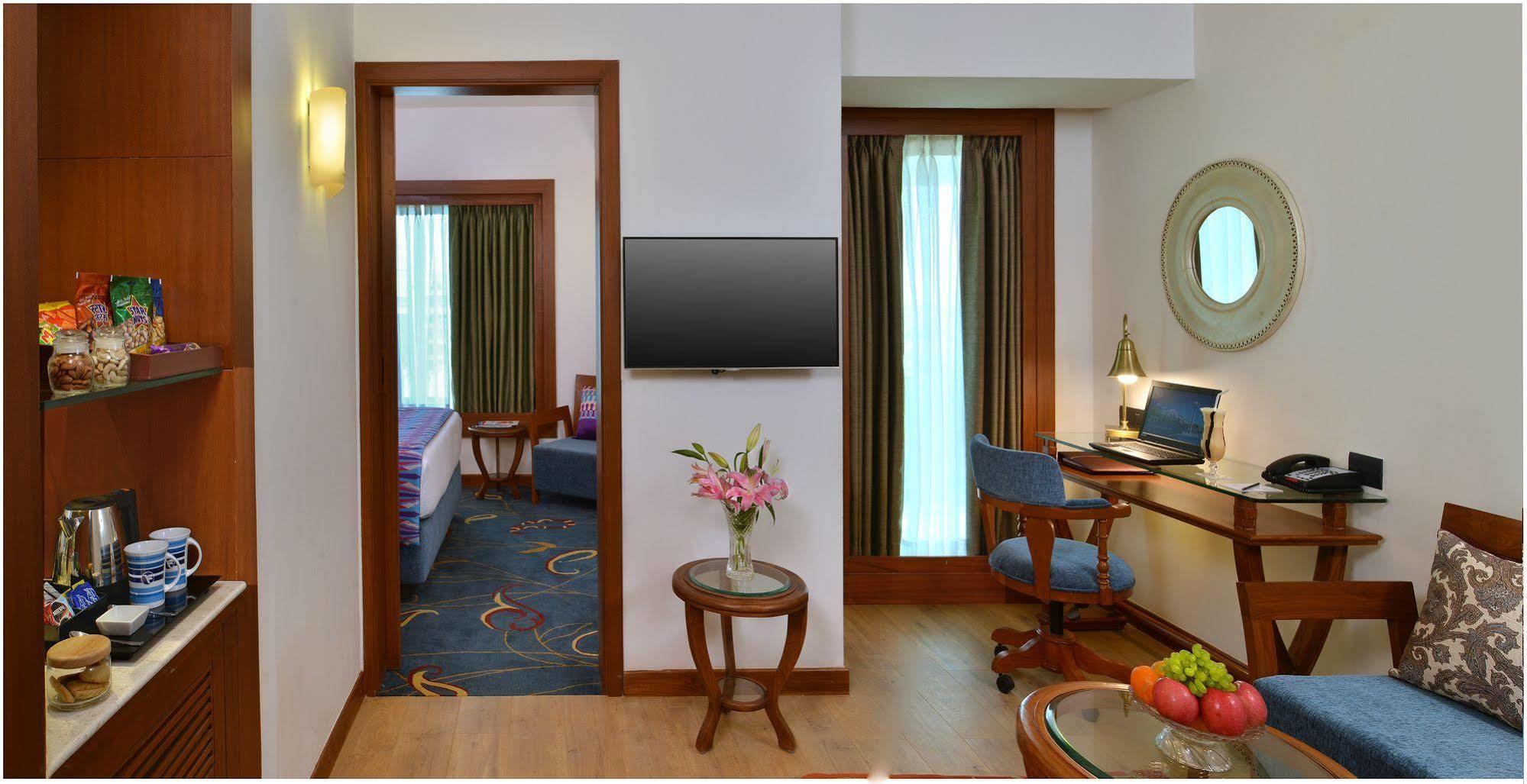 Fortune Landmark, Ahmedabad - Member Itc Hotels' Group Bagian luar foto